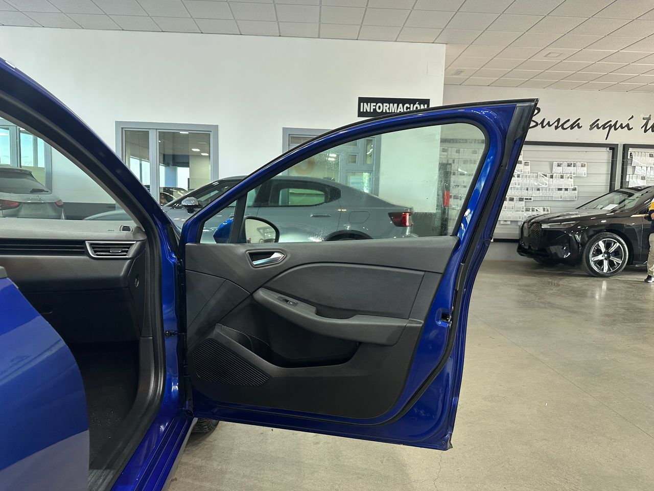 Renault Clio 1.6E-TECH 140CV BUSINESS AUTO - Foto 25