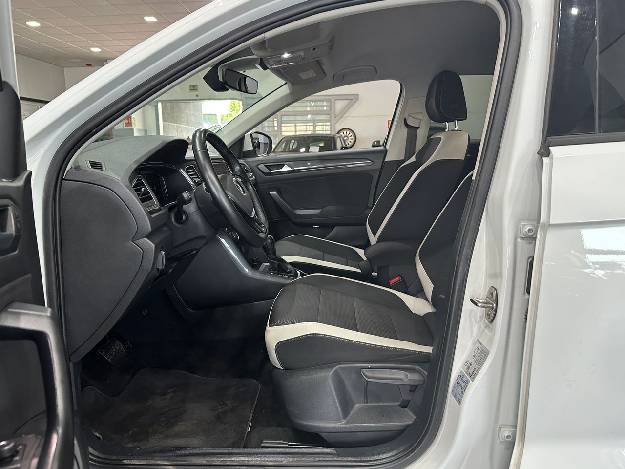 Volkswagen T-Roc Sport 1.5 TSI 110 kW (150 CV) DSG 7 vel. - Foto 12