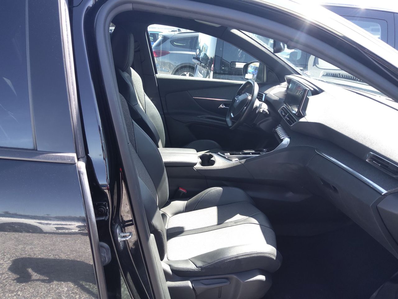 Peugeot 3008 Hybrid 1.6HYBRID 225CV ALLURE PACK - Foto 5