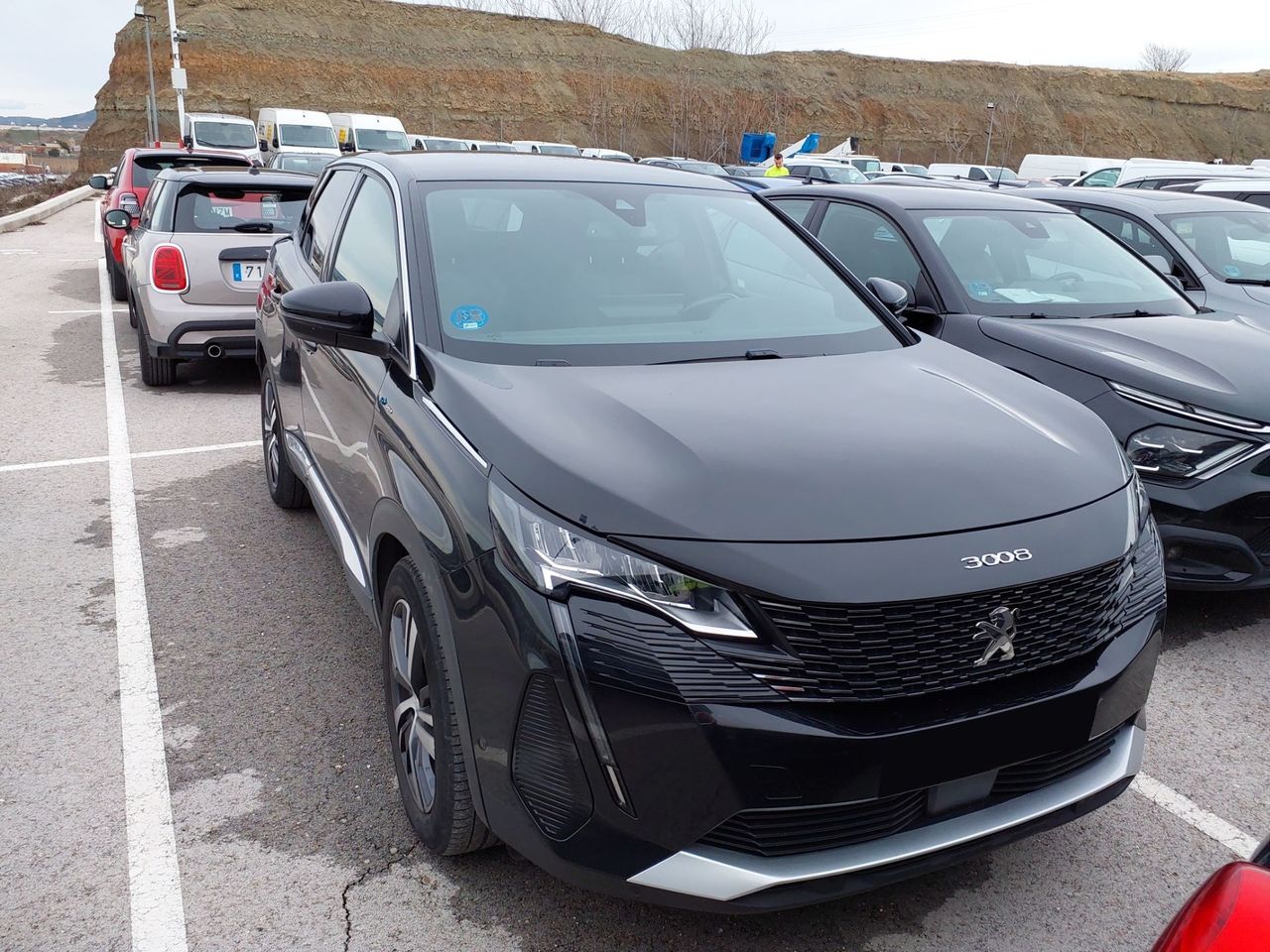 Peugeot 3008 Hybrid 1.6HYBRID 225CV ALLURE PACK - Foto 3