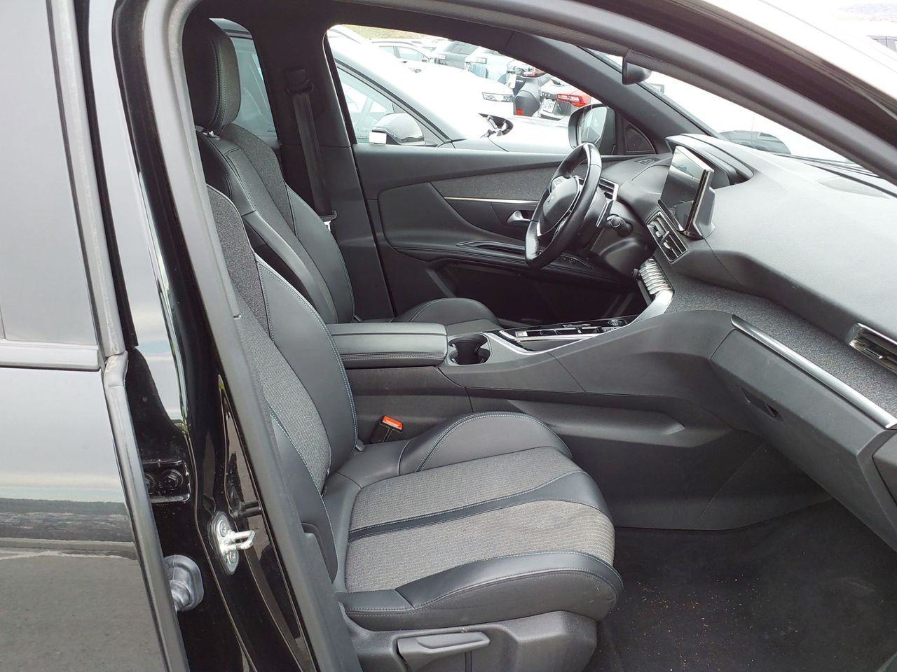 Peugeot 3008 Hybrid 1.6HYBRID 225CV ALLURE PACK - Foto 4