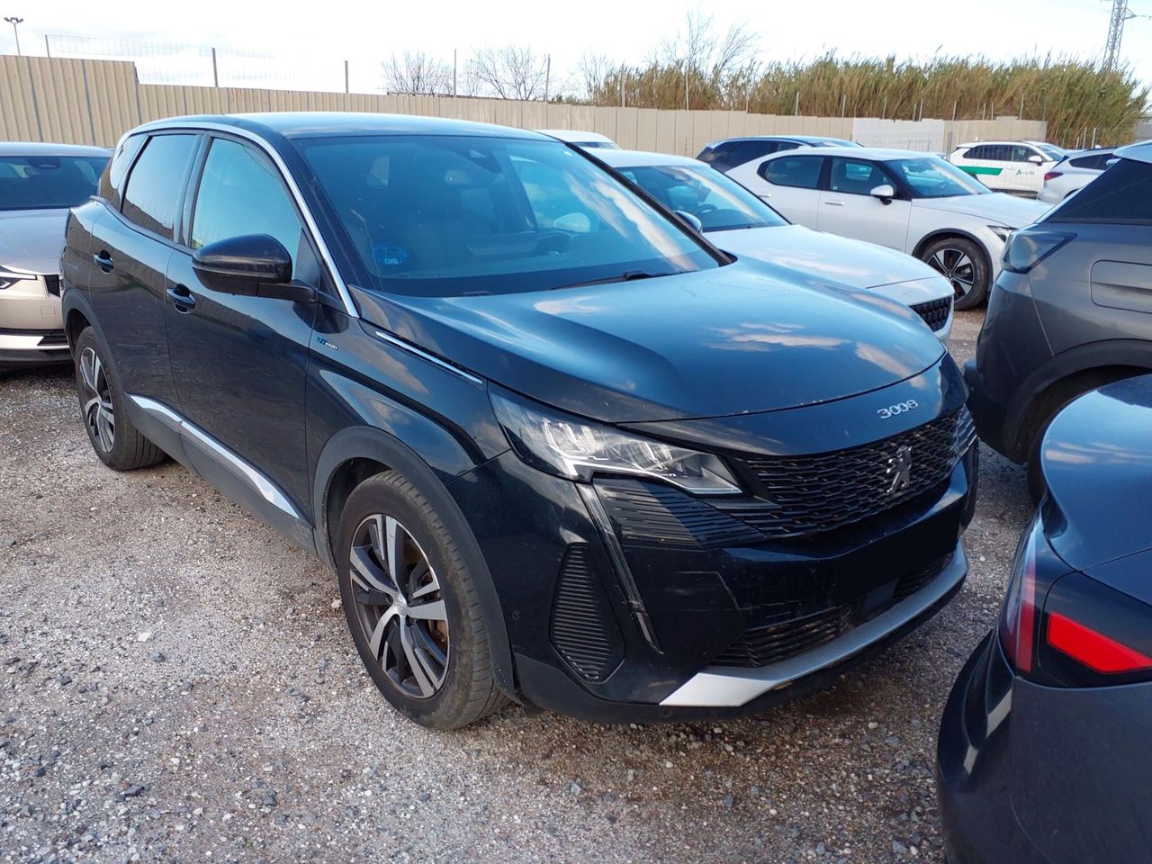 Peugeot 3008 Hybrid 1.6HYBRID 225CV ALLURE PACK - Foto 3