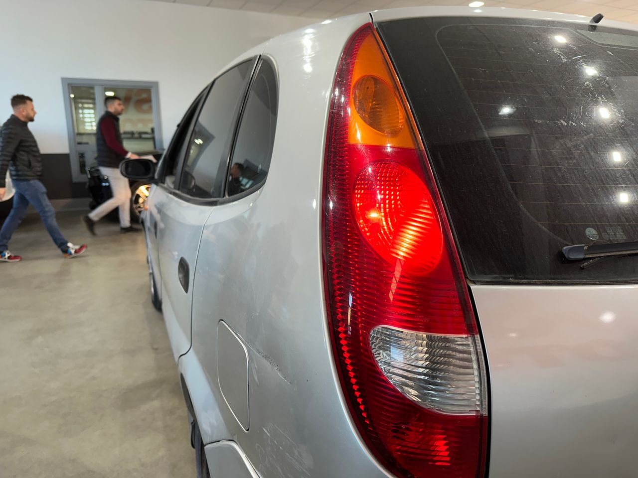 Nissan Almera Tino 1.8 Acenta - Foto 21