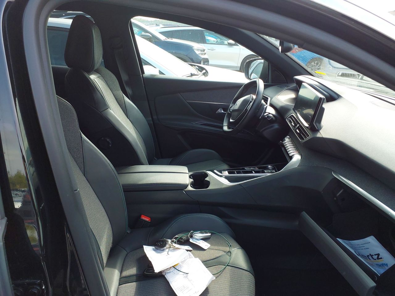 Peugeot 3008 Hybrid 3008 Allure Pack Plug-In Hybrid 225 e-EAT8 - Foto 4