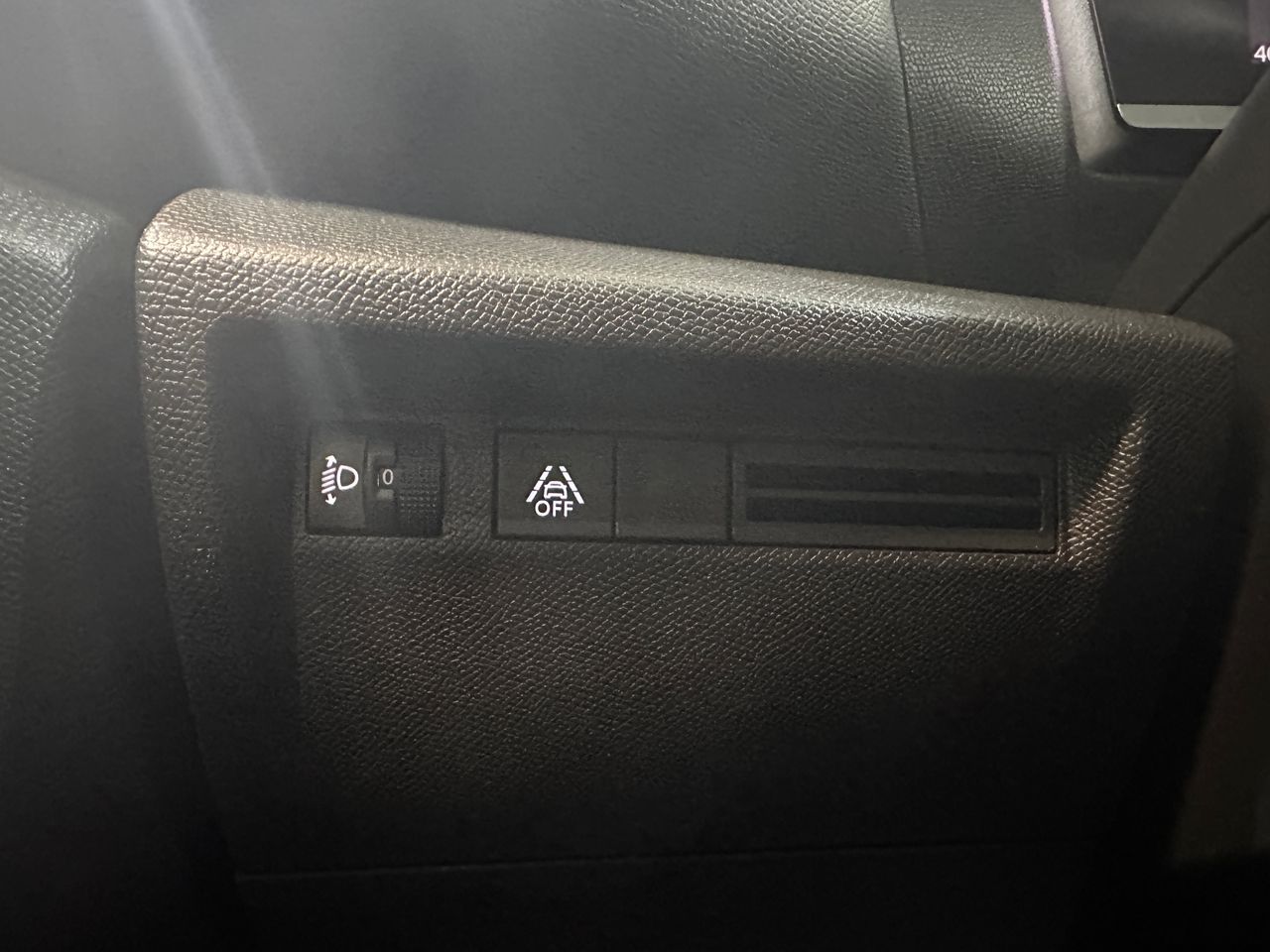 Citroën C4 BlueHDi 130 EAT8 Feel Pack - Foto 17