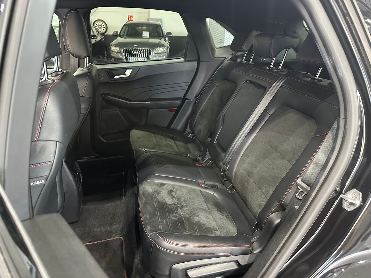 Ford Kuga ST-Line X 2.5 PHEV 165 kW (225 CV) - Foto 12