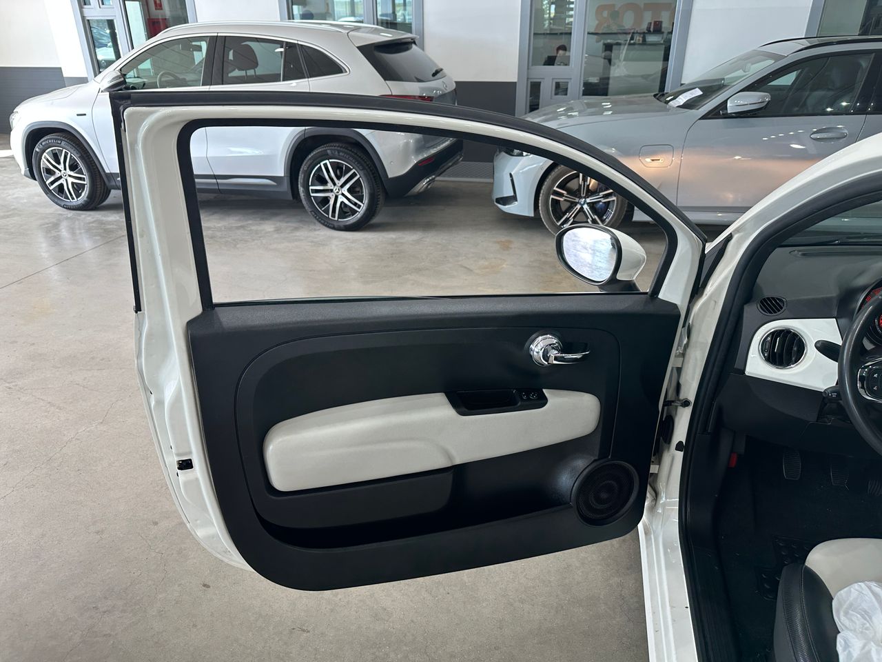 Fiat 500 Dolcevita 1.0 Hybrid 51 kW (70 CV) - Foto 18