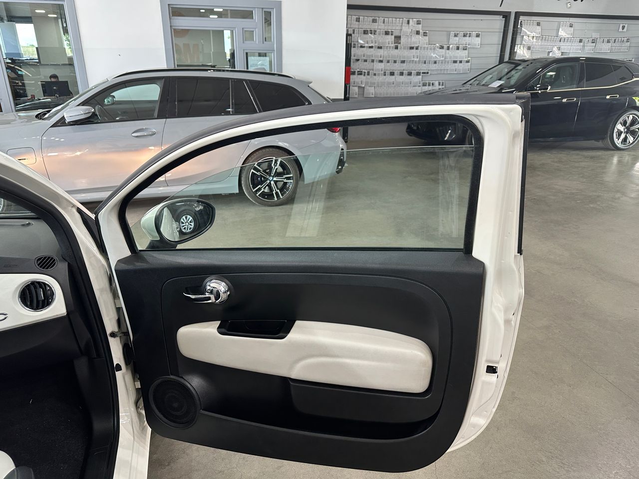 Fiat 500 Dolcevita 1.0 Hybrid 51 kW (70 CV) - Foto 19