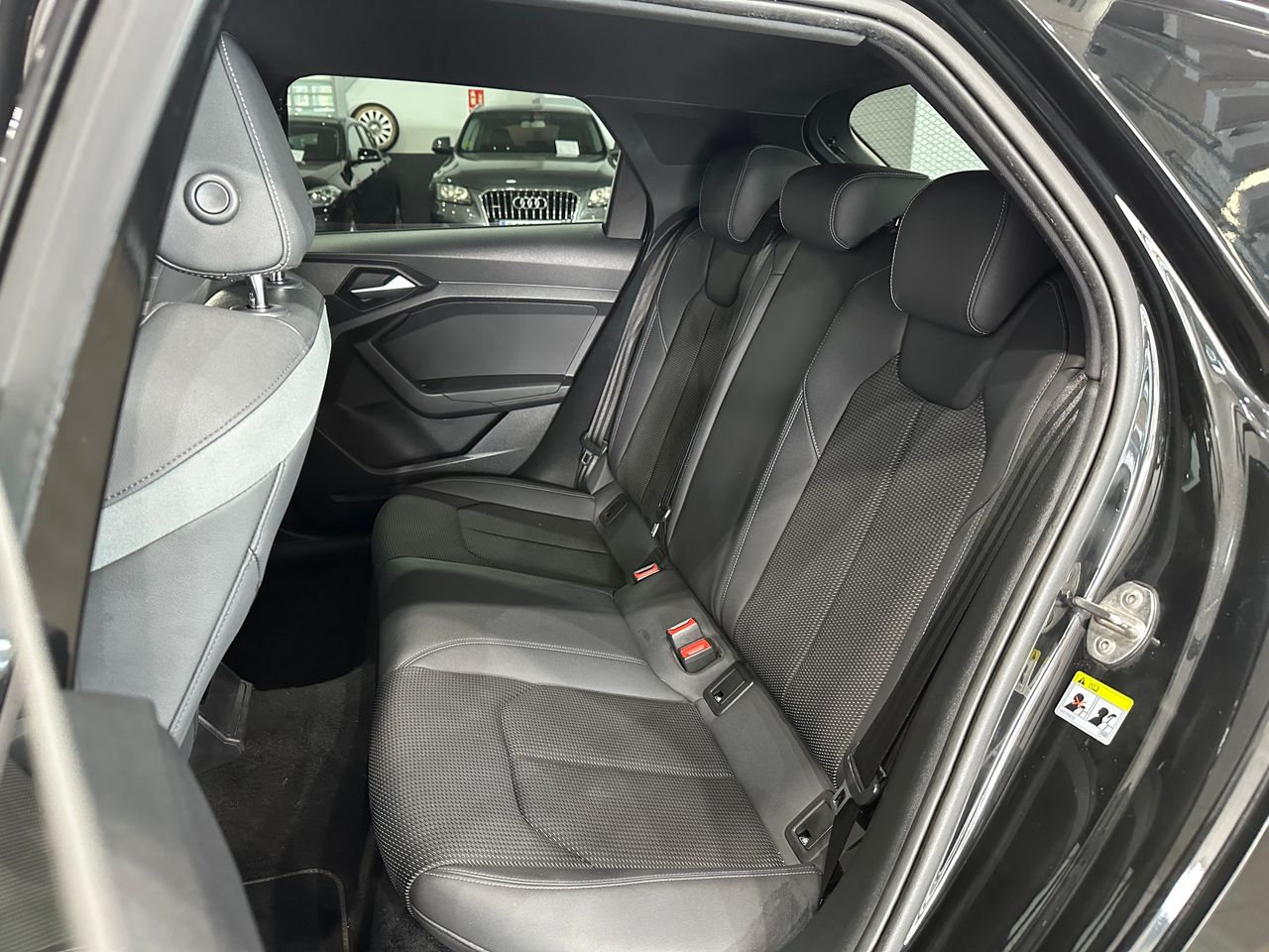 Audi A1 Sportback S line 30 TFSI - Foto 11