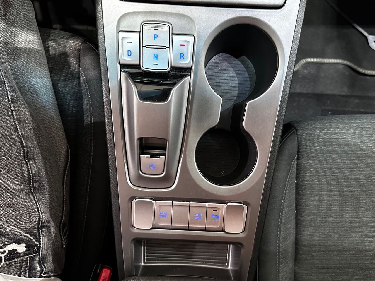 Hyundai Kona Eléctrico 100 kW (136 CV) Tecno 39 kWh - Foto 22