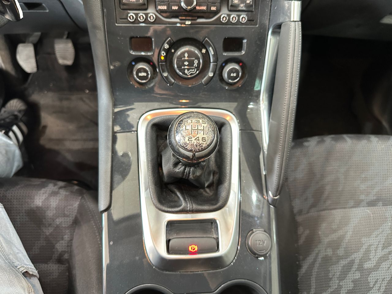 Peugeot 3008 1,6 HDI 110CV 5P - Foto 22