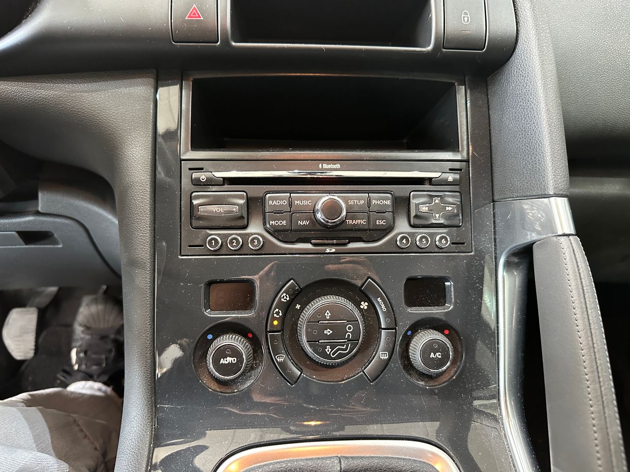 Peugeot 3008 1,6 HDI 110CV 5P - Foto 21