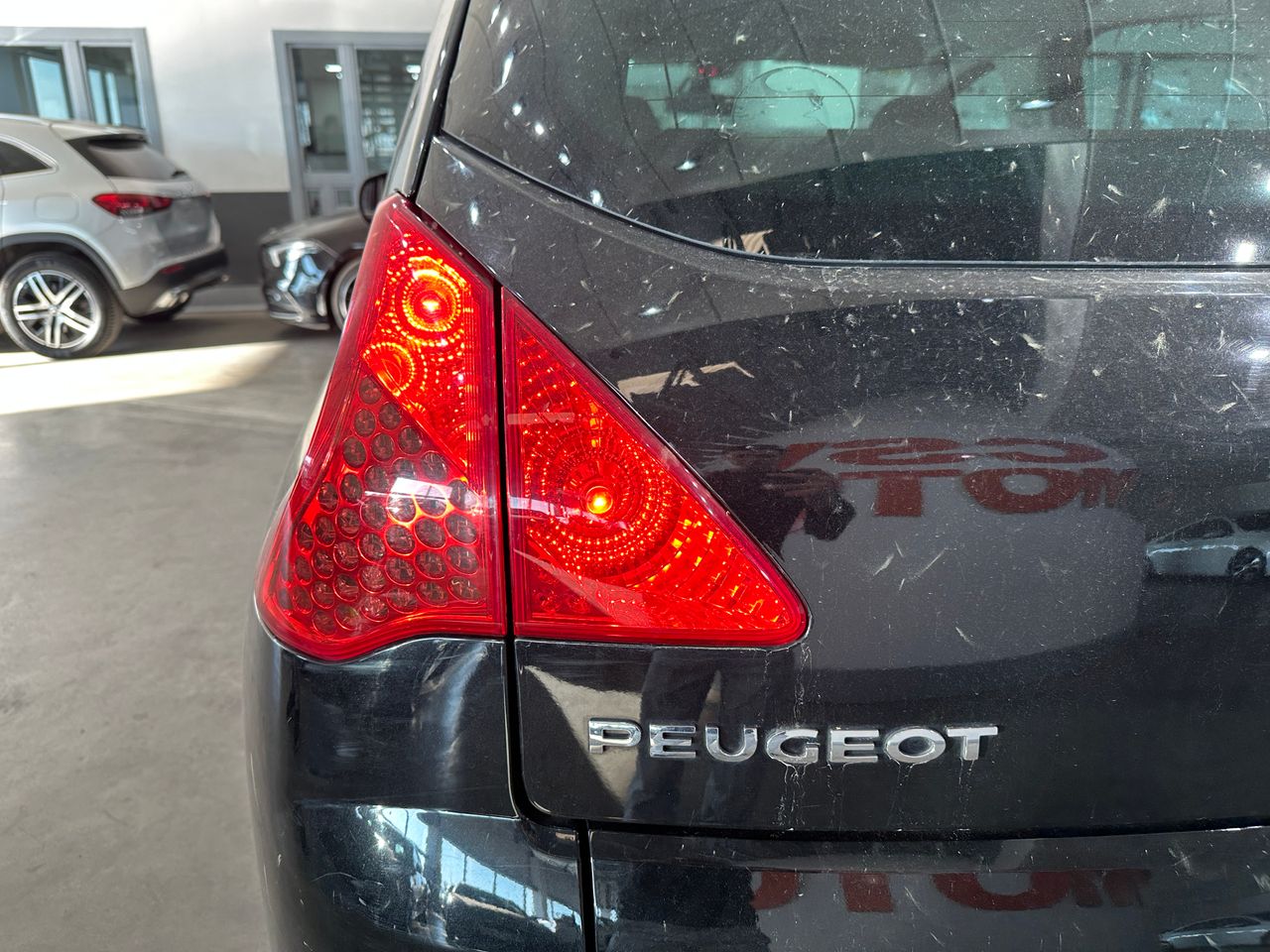 Peugeot 3008 1,6 HDI 110CV 5P - Foto 24