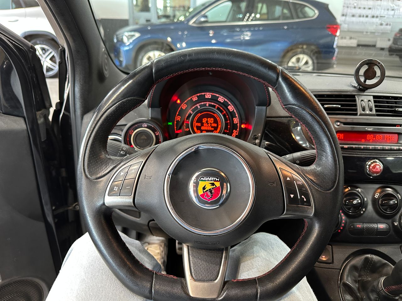 Abarth 500 1.4 16v T-Jet 135 CV - Foto 12