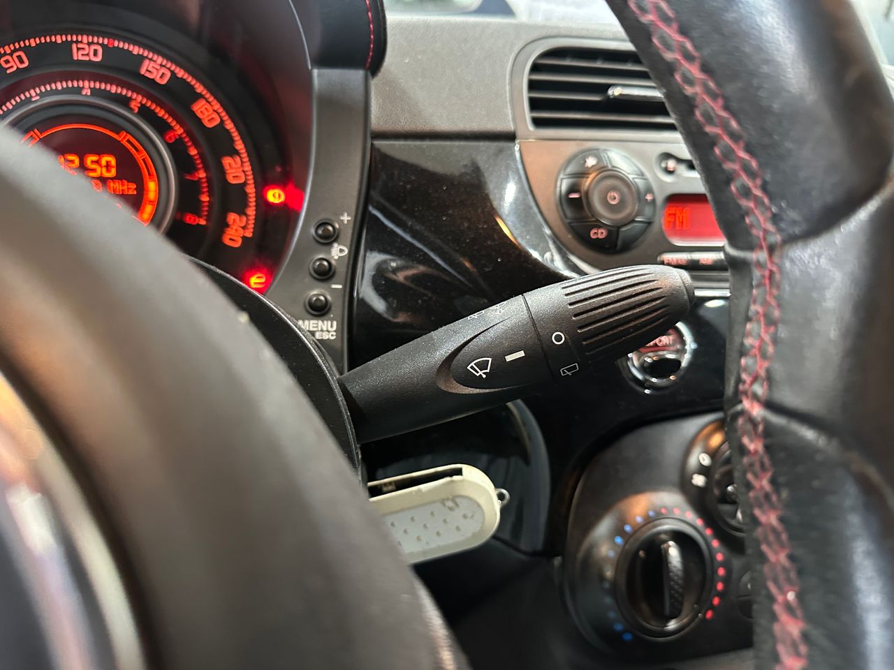 Abarth 500 1.4 16v T-Jet 135 CV - Foto 17