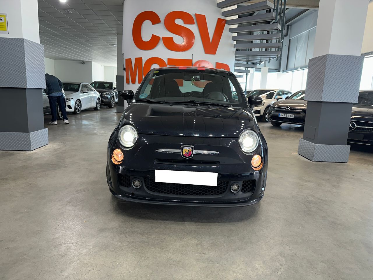 Abarth 500 1.4 16v T-Jet 135 CV - Foto 4