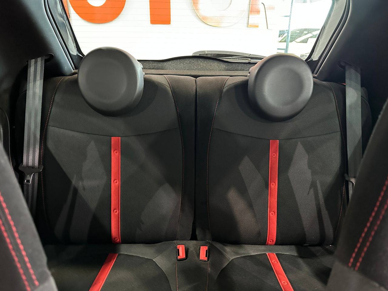 Abarth 500 1.4 16v T-Jet 135 CV - Foto 9