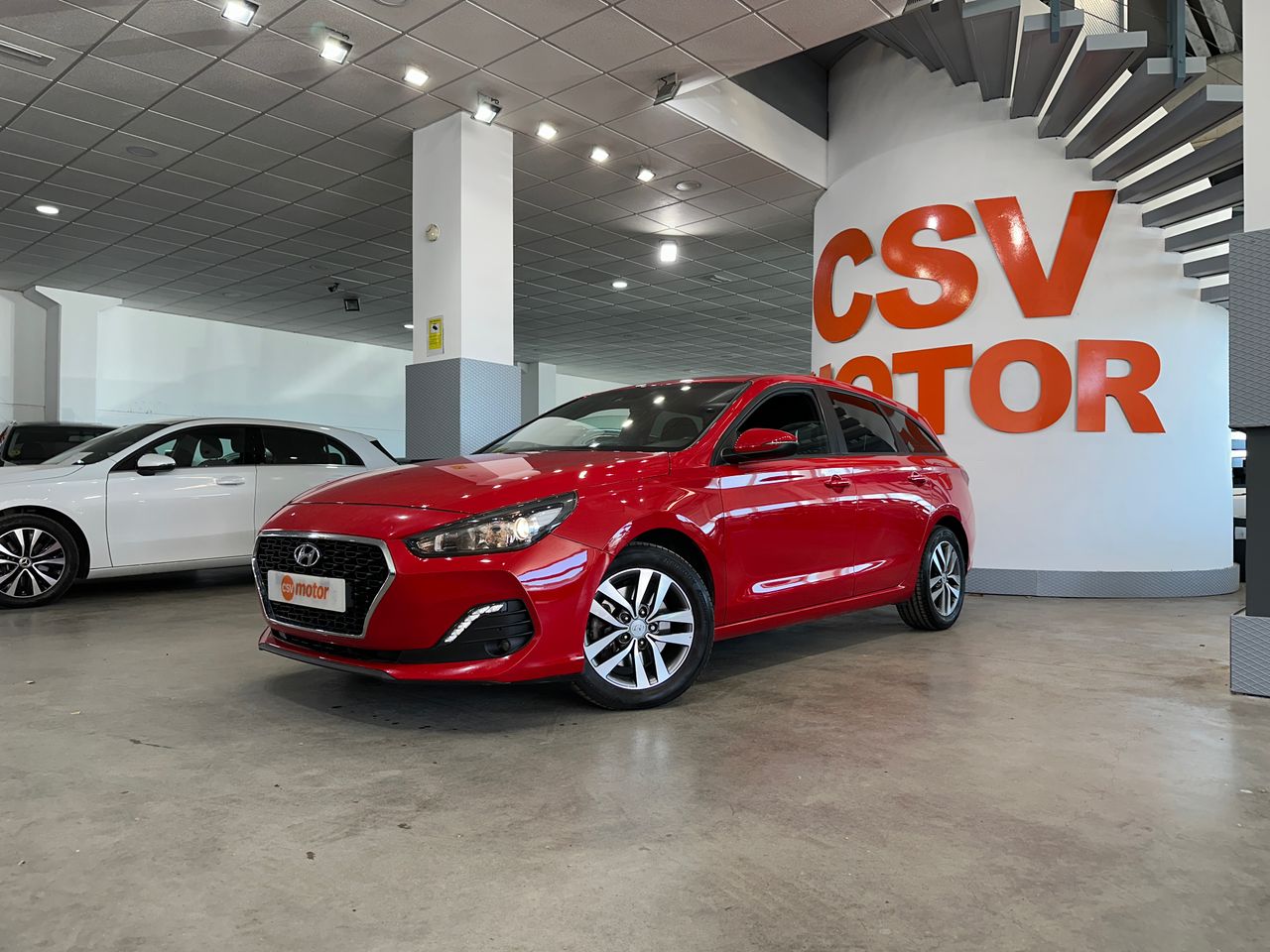 Hyundai i30 1,6 CRDI 116CV FAMILIAR - Foto 3