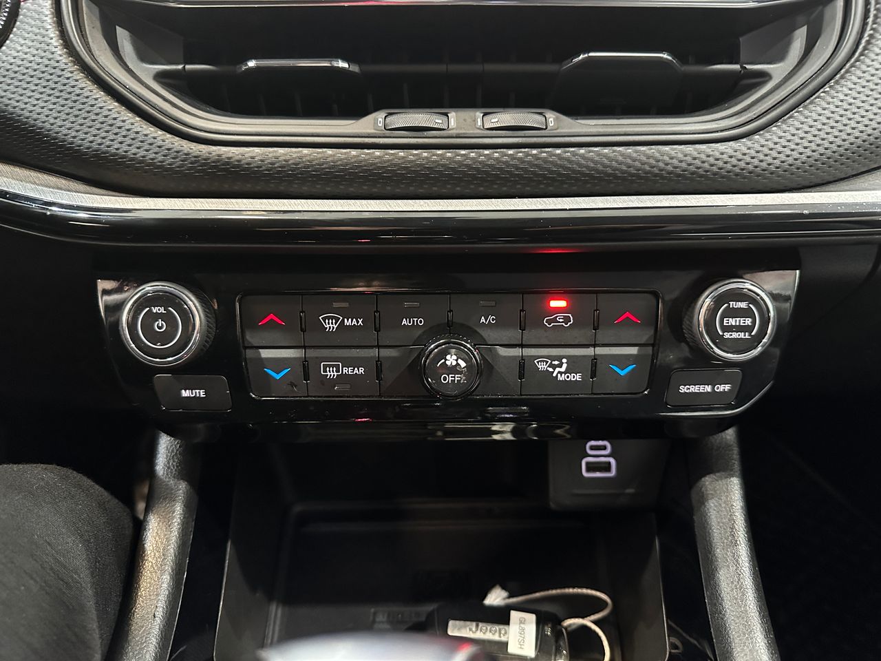 Jeep Compass 1.3PHEV 240CV 4XE TRAILHAWK - Foto 19