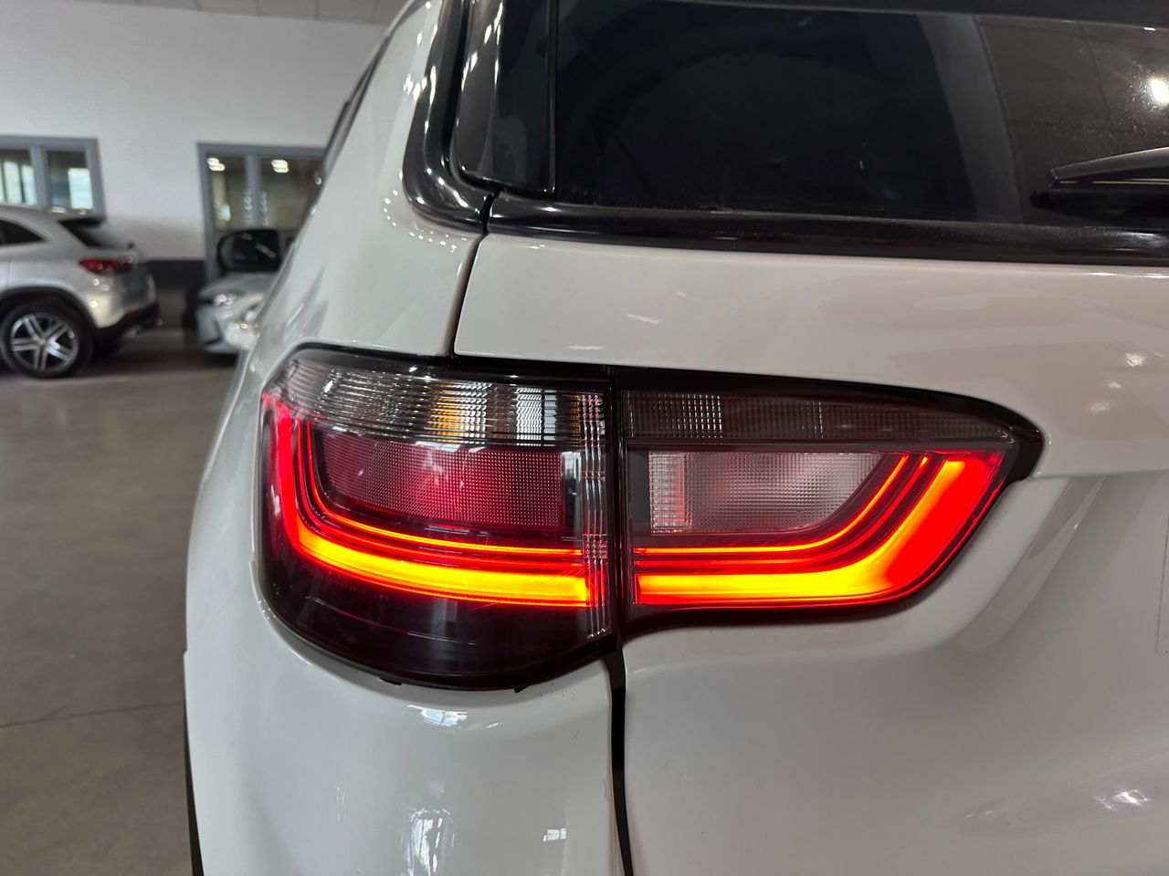Jeep Compass 1.3PHEV 240CV 4XE TRAILHAWK - Foto 31