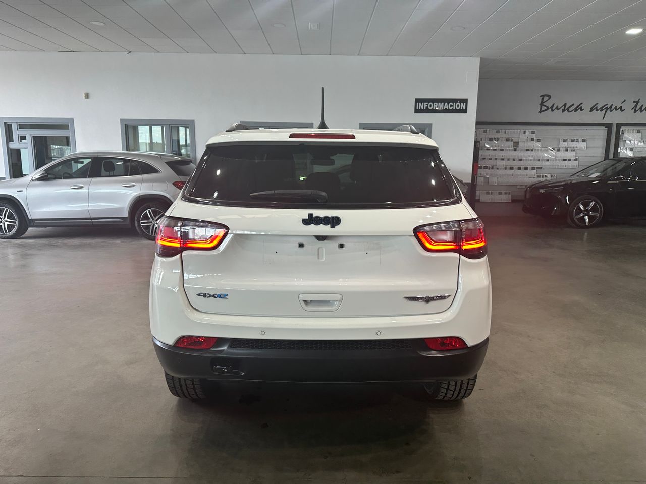 Jeep Compass 1.3PHEV 240CV 4XE TRAILHAWK - Foto 8