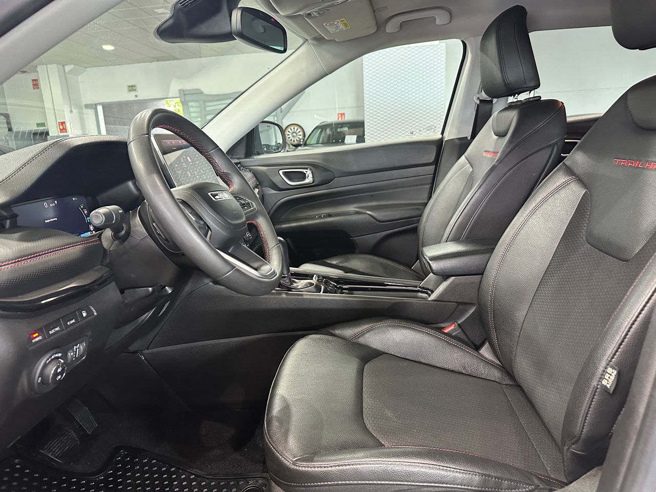 Jeep Compass 1.3PHEV 240CV 4XE TRAILHAWK - Foto 11