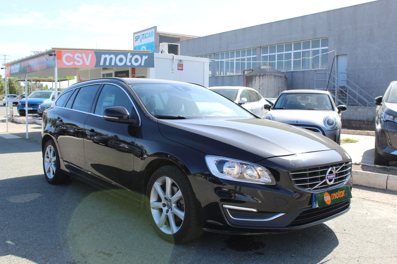 Volvo V60 D2 Momentum Aut. - Foto 8