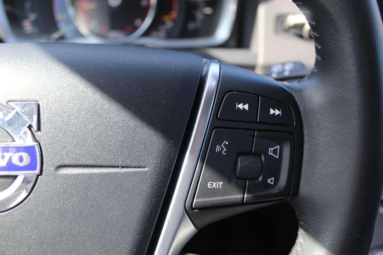 Volvo V60 D2 Momentum Aut. - Foto 20