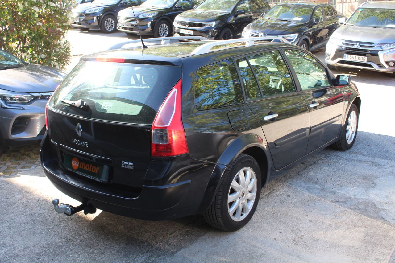 Renault Megane II Familiar 1.6 i 111 cv - Foto 8