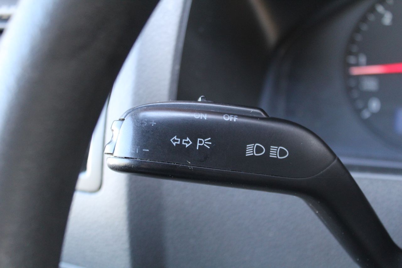 Volkswagen Multivan 2.5 TDI 130CV - Foto 14