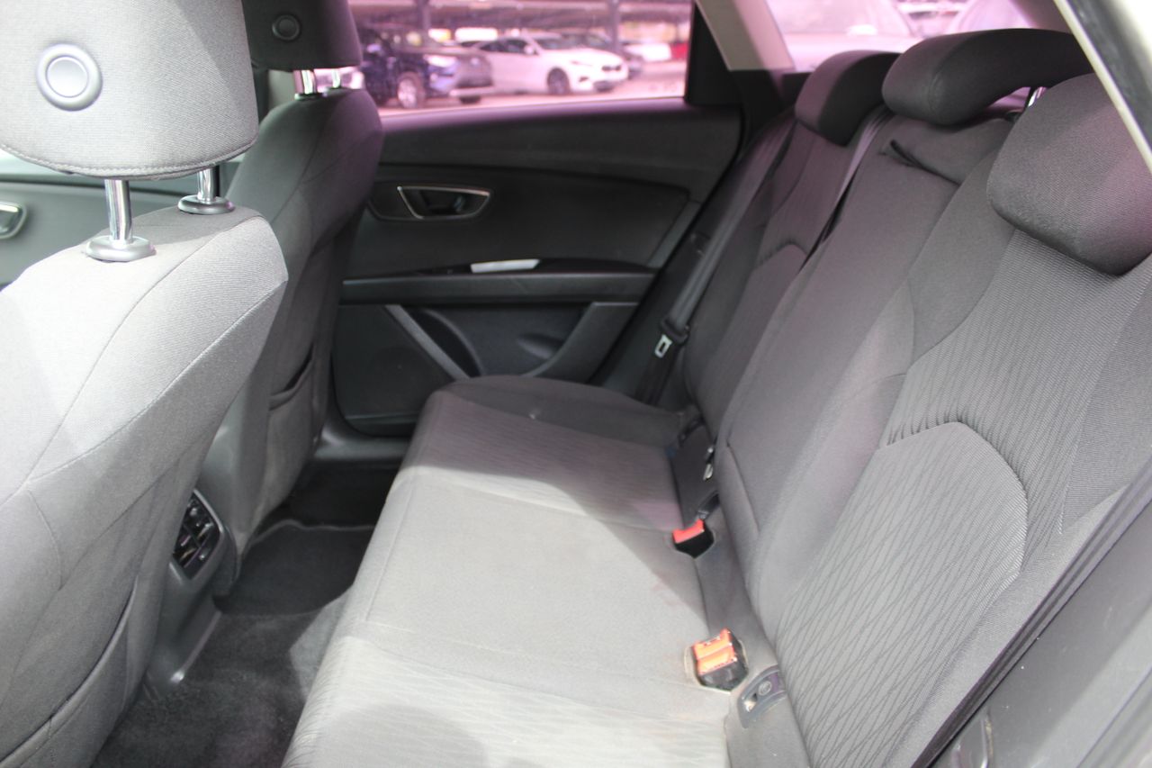 Seat Leon León ST 1.6 TDI 105 CV Start&Stop Reference - Foto 11