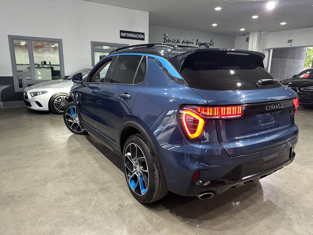 Lynk & Co 01 1.5PHEV 260CV 3.3KW - Foto 6