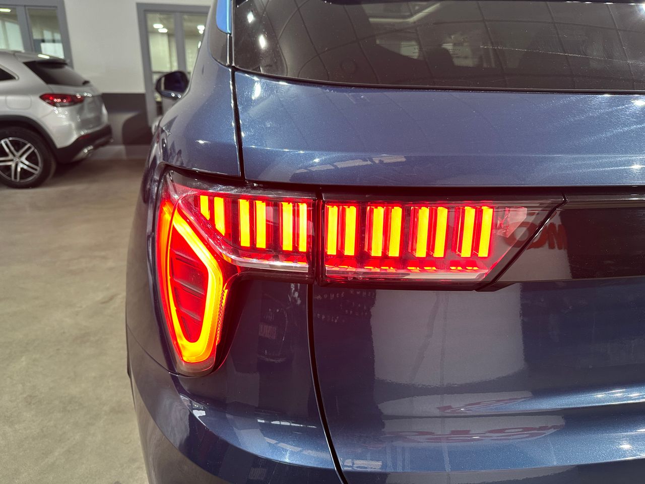 Lynk & Co 01 1.5PHEV 260CV 3.3KW - Foto 25
