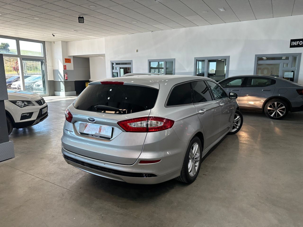 Ford Mondeo Sportbreak Titanium 2.0 TDCi 110 kW (150 CV) - Foto 7