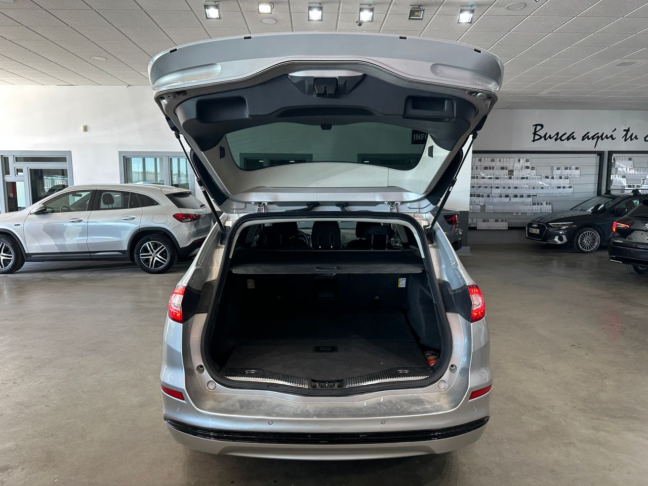 Ford Mondeo Sportbreak Titanium 2.0 TDCi 110 kW (150 CV) - Foto 9