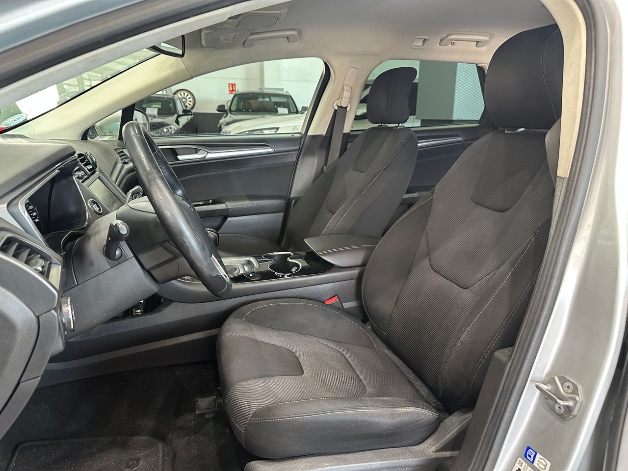 Ford Mondeo Sportbreak Titanium 2.0 TDCi 110 kW (150 CV) - Foto 10