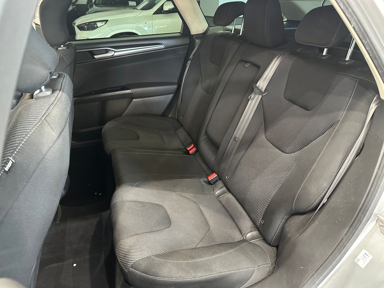 Ford Mondeo Sportbreak Titanium 2.0 TDCi 110 kW (150 CV) - Foto 11