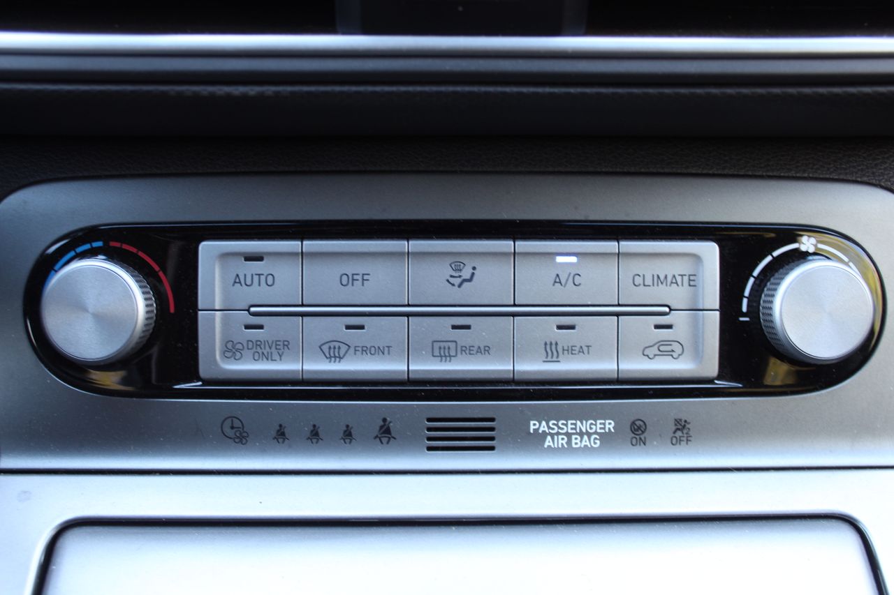 Hyundai Kona Eléctrico 100 kW (136 CV) Tecno 39 kWh - Foto 17