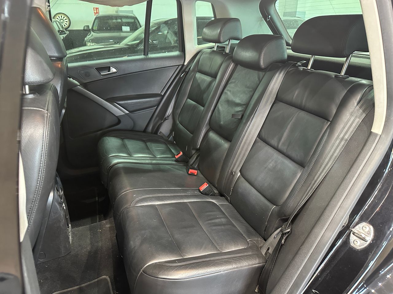 Volkswagen Tiguan +Motion 2.0 TDI 140 CV 4Motion DSG - Foto 10