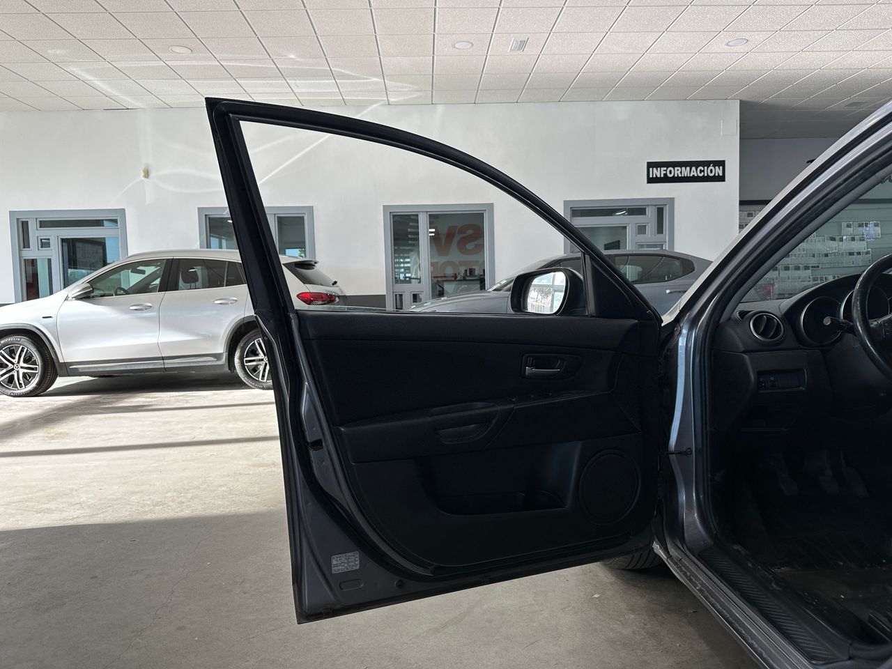 Mazda 3 Active 1.6 VVT 105cv 5p - Foto 26