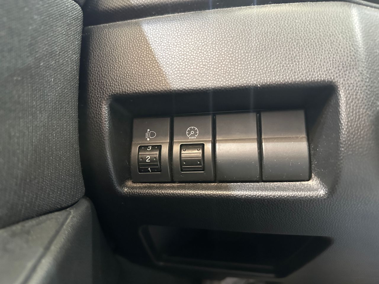 Mazda 3 Active 1.6 VVT 105cv 5p - Foto 19