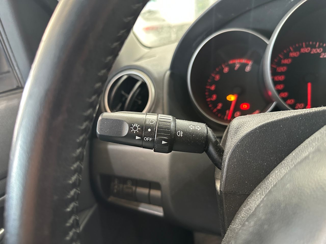 Mazda 3 Active 1.6 VVT 105cv 5p - Foto 16