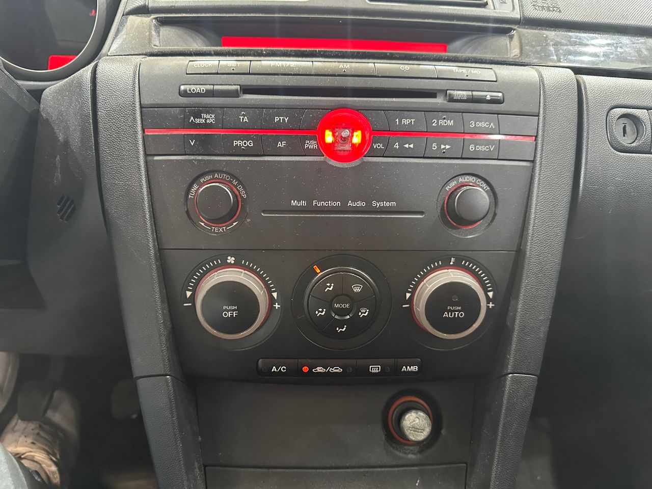 Mazda 3 Active 1.6 VVT 105cv 5p - Foto 23