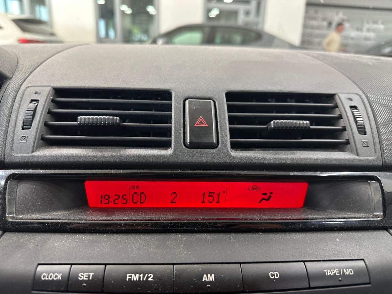 Mazda 3 Active 1.6 VVT 105cv 5p - Foto 21