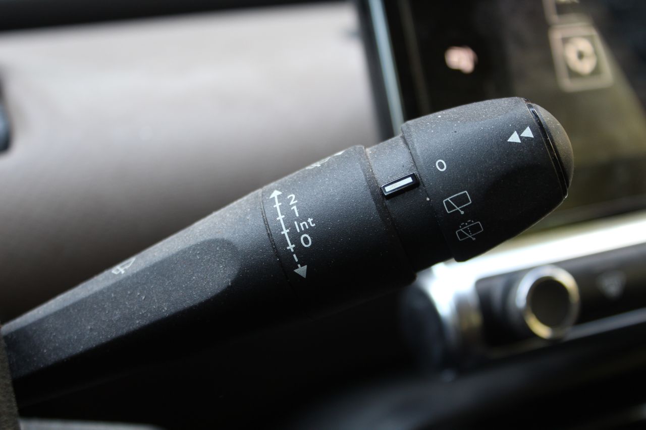 Citroën C4 Cactus PureTech 110 S&S Feel - Foto 12