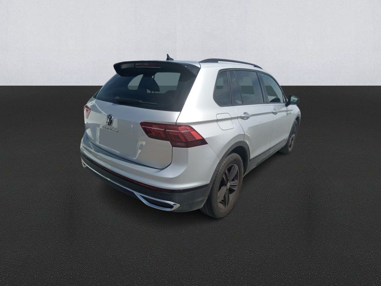 Volkswagen Tiguan Urban Sport 2.0 TDI 110 kW (150 CV) - Foto 4