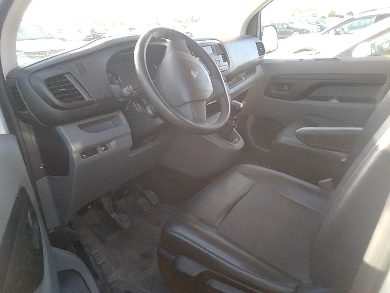 Peugeot Expert 1.5 BLUEHDI 120 PRO FURGÓN - Foto 6