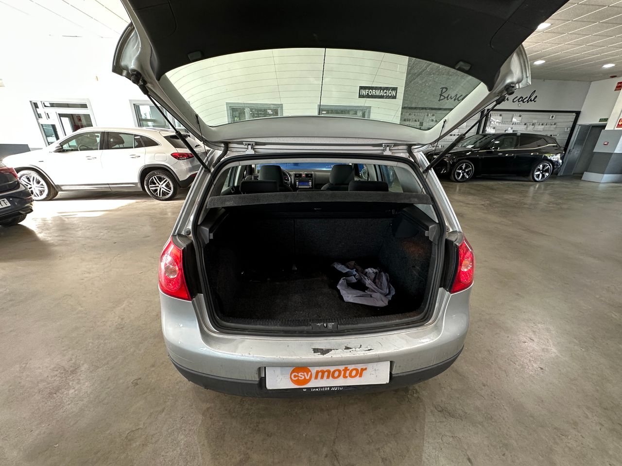 Volkswagen Golf 5p GT Sport 1.9 TDI 105 CV - Foto 10