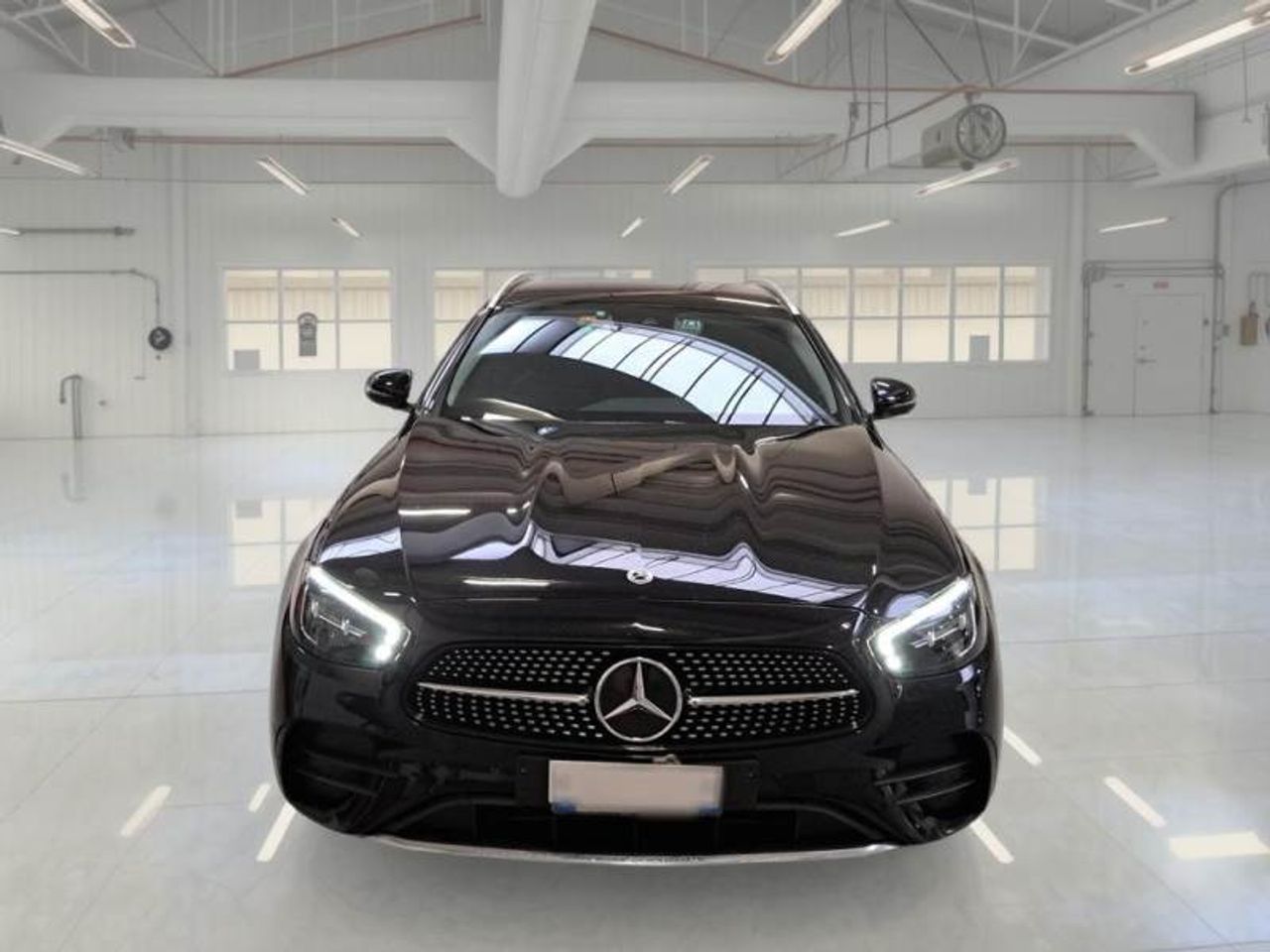Mercedes Clase E 2.0E300DE EQ-POWER 4MATIC 306CV PREMIUM FAMILIAR - Foto 3
