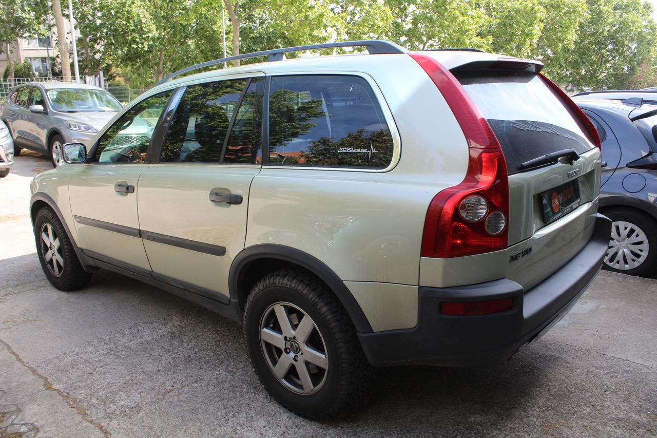 Volvo XC90 D5 Kinetic 7 asientos D5 2.4 TDi 185cv - Foto 6